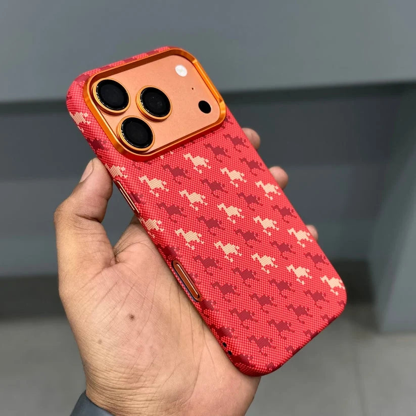 Free Air Red Small Horse Carbon Case