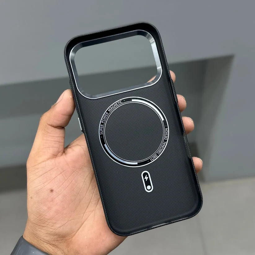 Free Air Black Horse Carbon Case