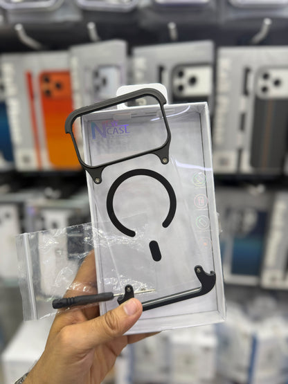 Sides Cut Clear MagSafe Case🔥Comes with Screw Driver.