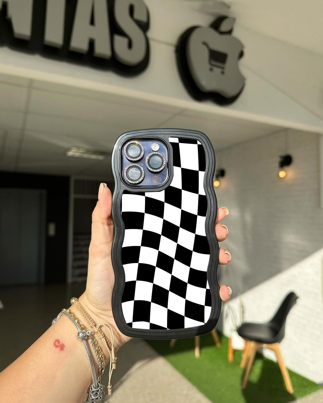 3D Wavy Plated Case ❤