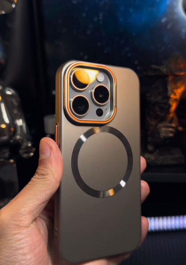 Luxury Matte MagSafe Case + Lens - Image 3